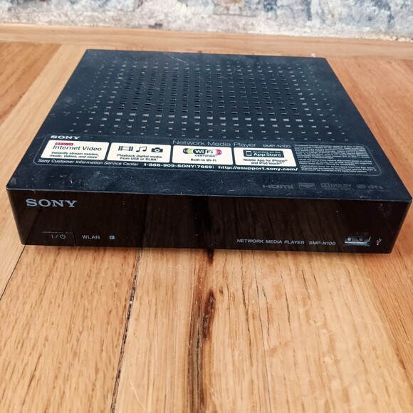 Sony SMP-N100 Digital HD Media Streamer - Picture 3 of 6